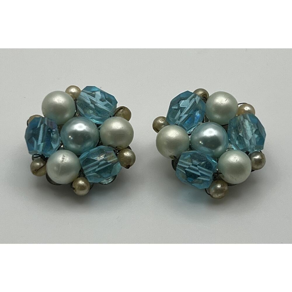 Vintage Shades of Blue Faux Pearl & Acrylic Beads Costume Cluster Clip Earrings